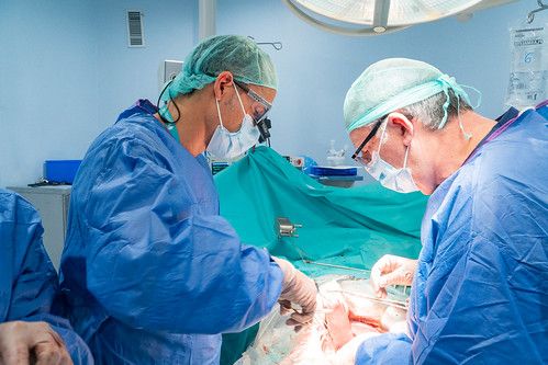Quirónsalud Málaga, pionero en una innovadora técnica de reconstrucción vascular para el tratamiento de cáncer de páncreas localmente avanzado